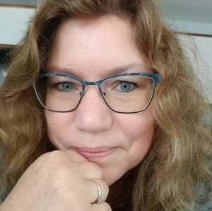 Meet your Posher, Joanne